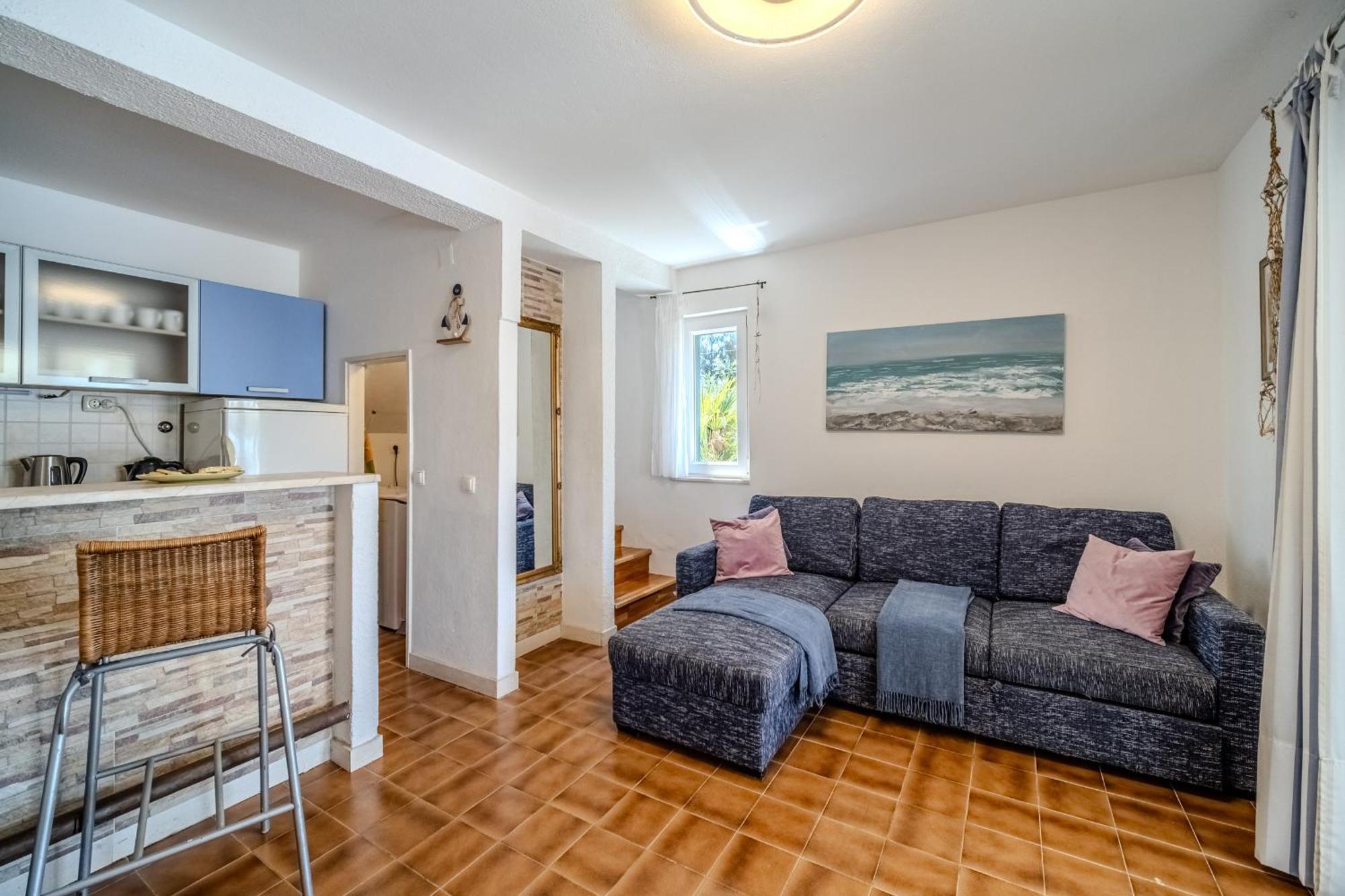 Villa Julia With Heated Pool, Ideal For Large Groups Milna  Esterno foto